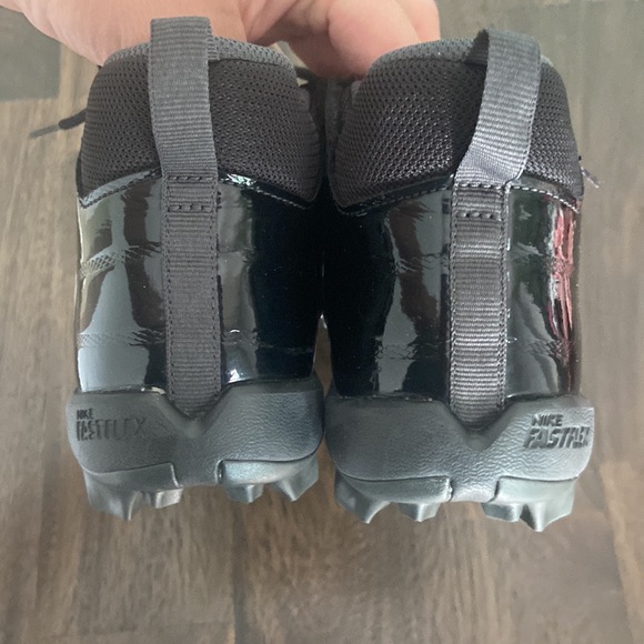 Nike Fast Flex Alpha Baseball cleats kids size 5  black & white - Picture 6 of 14